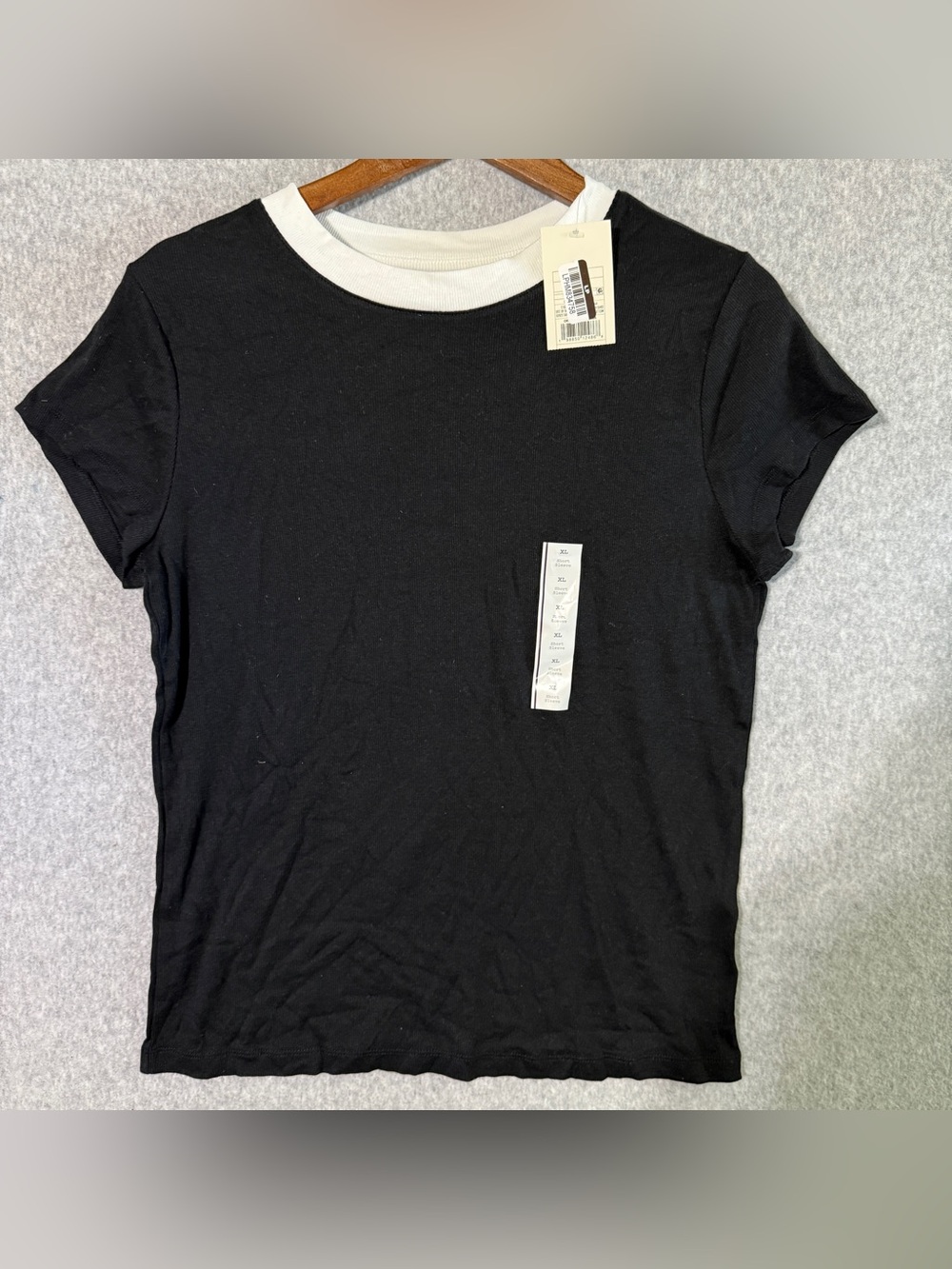 a new day Black Tee with White Crewneck Trim xl